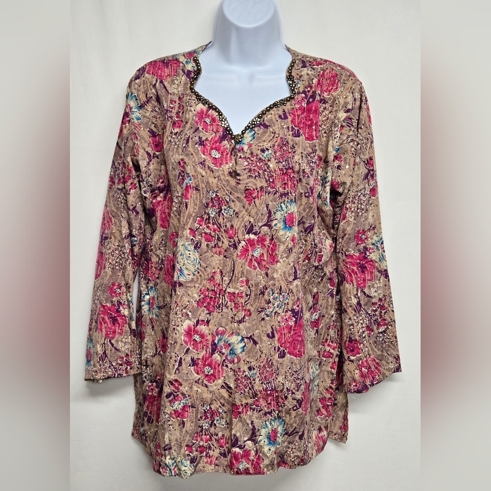 Only You XL Top Pullover Long Sleeve Lightweight Beaded Neck Floral
